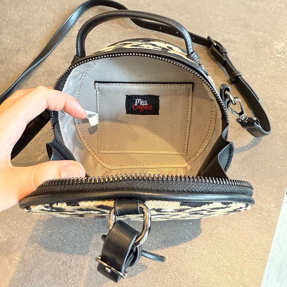 Black and Cream Leopard Women's Bag